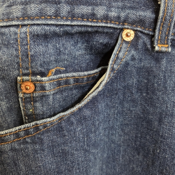 Vintage Levis 560 Comfort Fit Men's Blue Jeans Size 42x34 - Picture 3 of 6